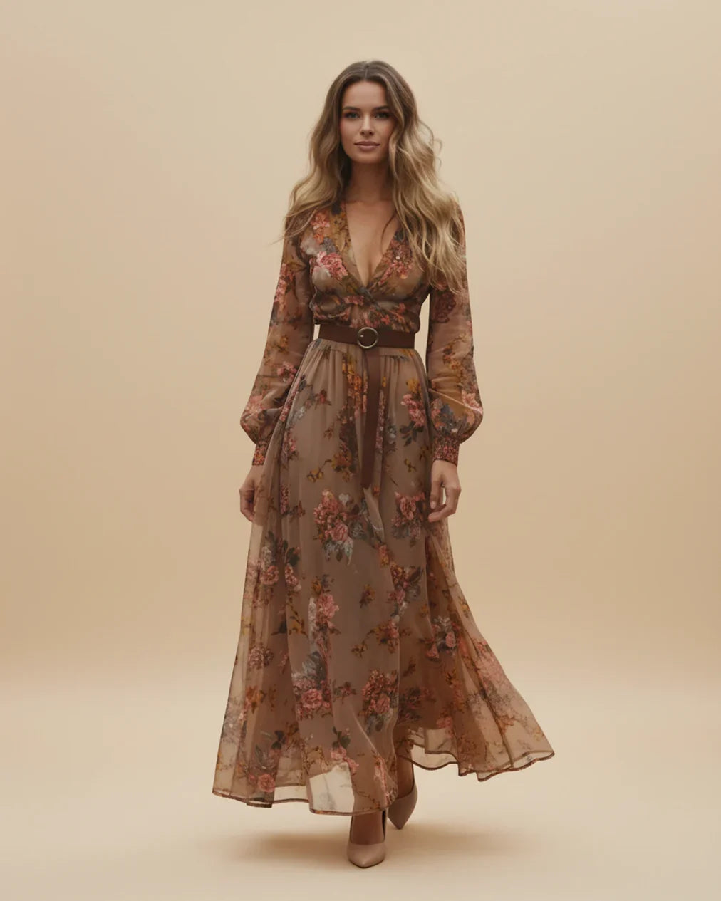 Boho Damen Maxikleid mit Niedrigem V-Ausschnitt und Langarm | Nord Taschen