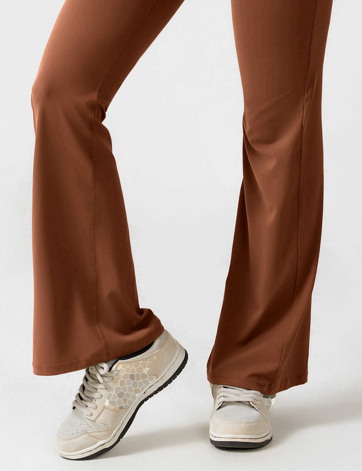 V-Rücken Auslaufender Jumpsuit