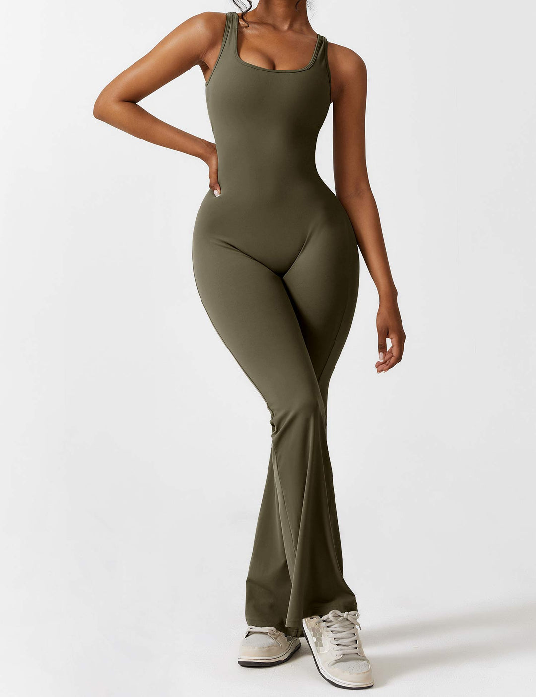 V-Rücken Auslaufender Jumpsuit