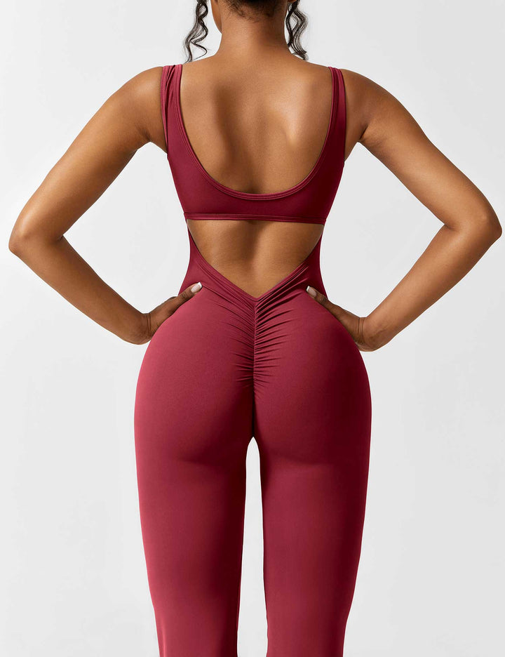 V-Rücken Auslaufender Jumpsuit