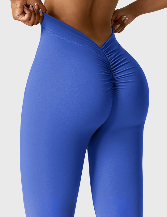 Ausgestellte Leggings mit V-Ausschnitt - Arvani