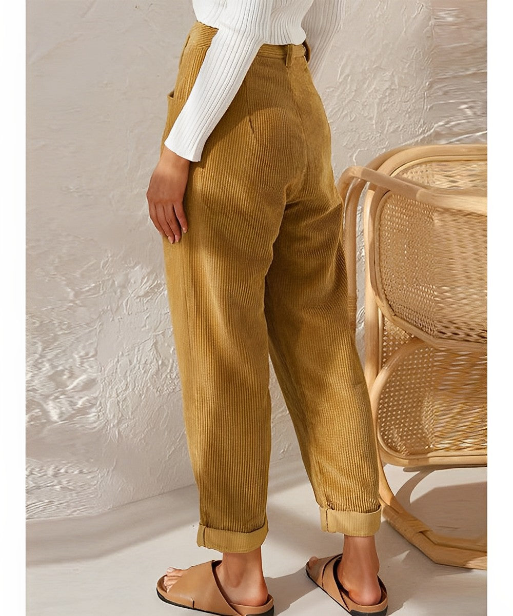 Gerade Hose aus Cord